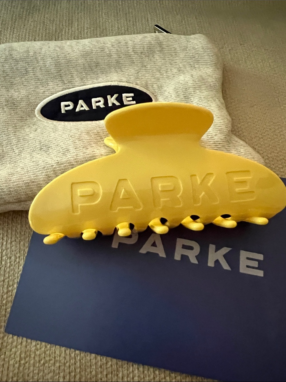Parke Peel Yellow Hair Claw Clip and Zipper Pouch New In Bag NWT